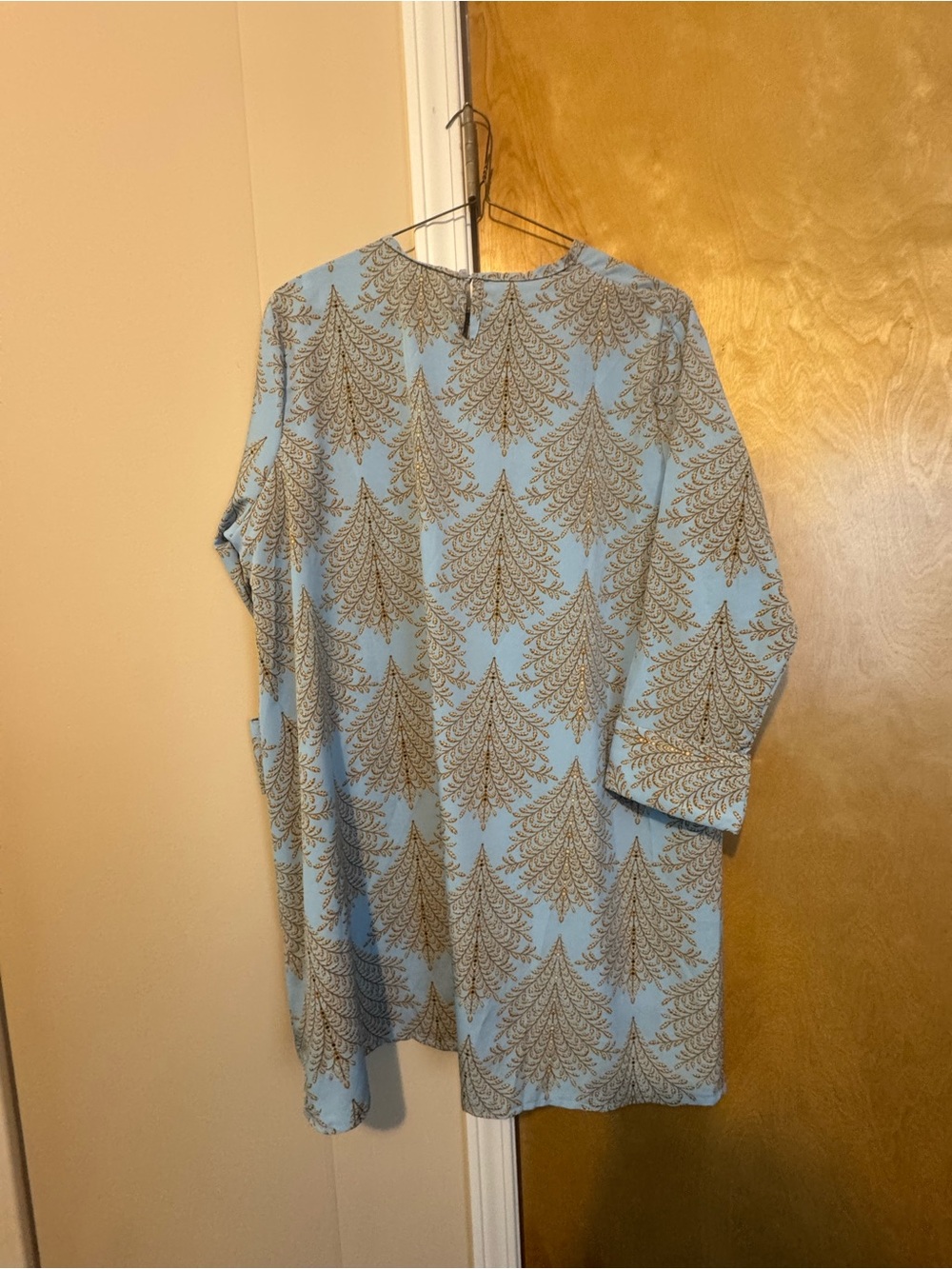 Light Blue Patterned Tunic Top - Picture 2 of 2